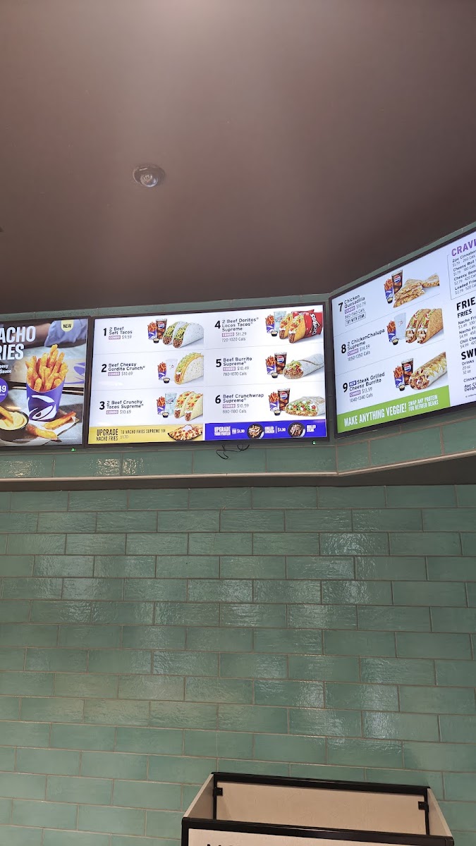 Taco Bell photo 3